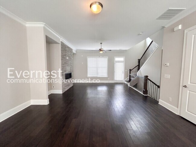 Building Photo - Luxury Living at its Finest: Stunning 3-Bedroom Townhouse in Townsend at Lenox Park / No Pets All...
