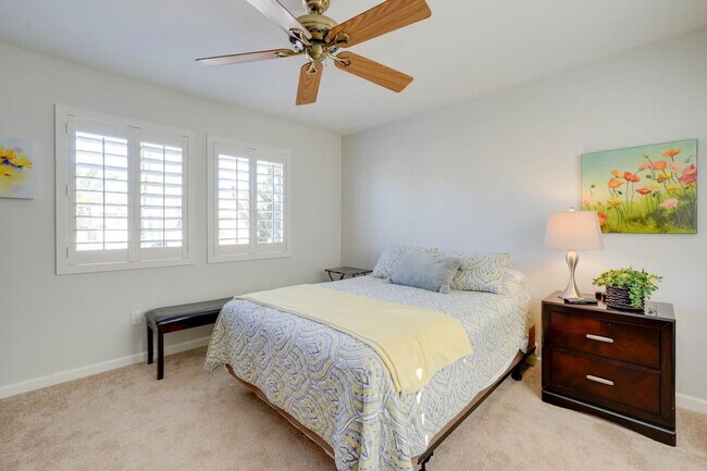 Building Photo - 16431 W Boulder Vista Dr