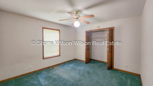 Building Photo - Spacious 2 Bedroom 2 Bath Duplex located in south Dalton.  ALL UTILITIES ARE INCLUDED!!  Schedule...