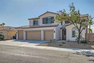 Building Photo - 6464 N Gentle Falls Ln