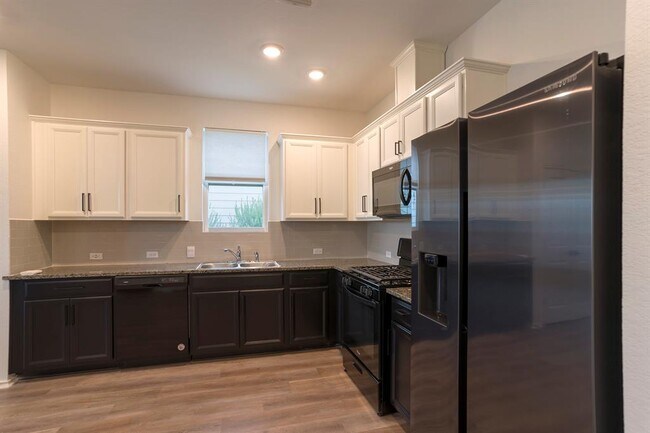 Building Photo - 7312 Harmony Shoals Bnd