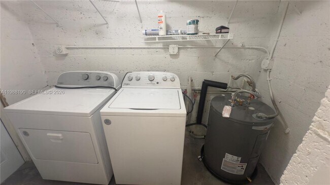 Building Photo - 1411 NE 155th Terrace