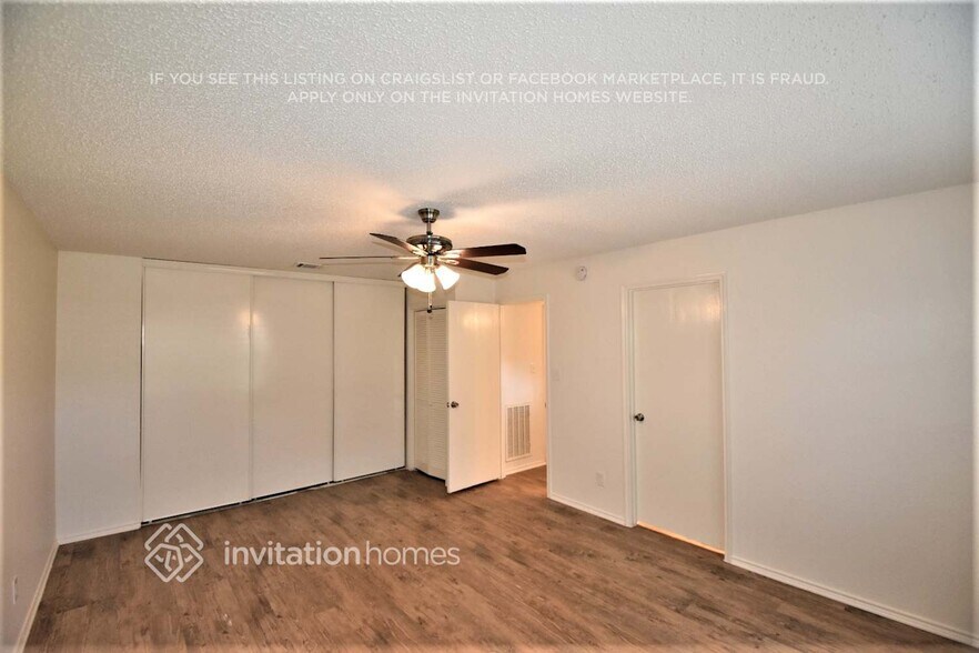 Building Photo - 4147 Hathaway Dr