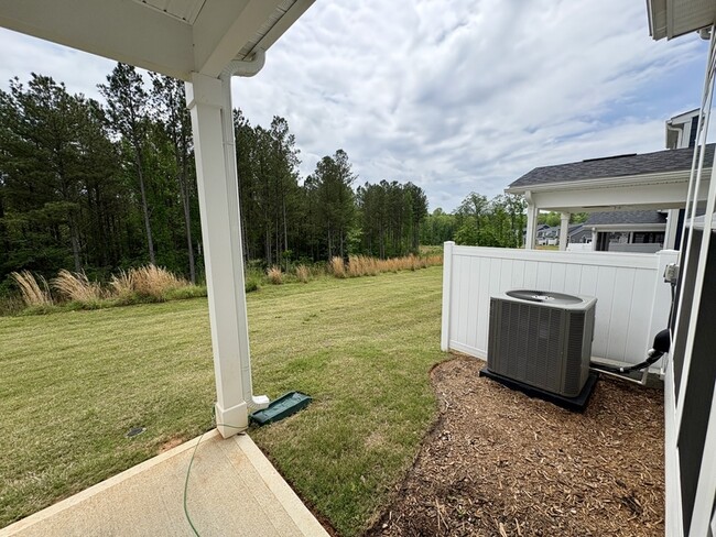 Building Photo - 203 Grange Vly Ln