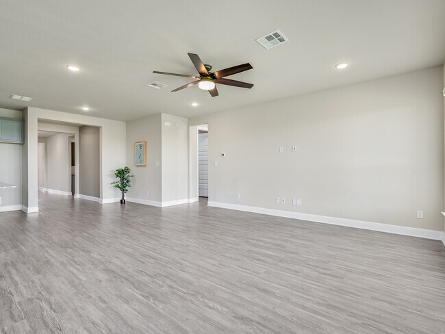 Building Photo - 3241 Aurelia Ln