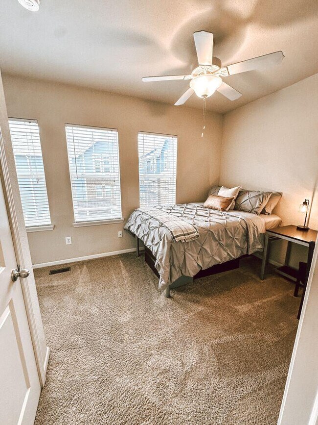 Building Photo - 525 S Patterson Dr