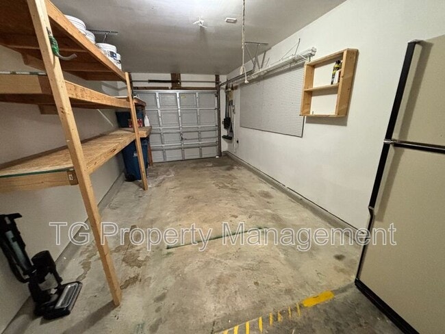 Building Photo - 942 Wynfield Cir