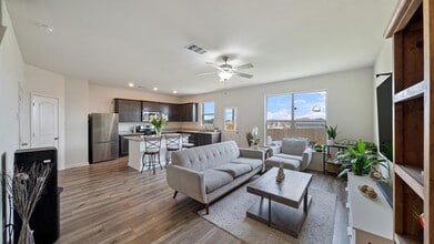 Building Photo - 408 Micah Ln