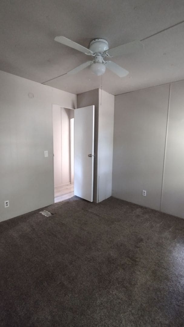 Building Photo - 2 Bedroom 2 Bathroom Home In Granbury