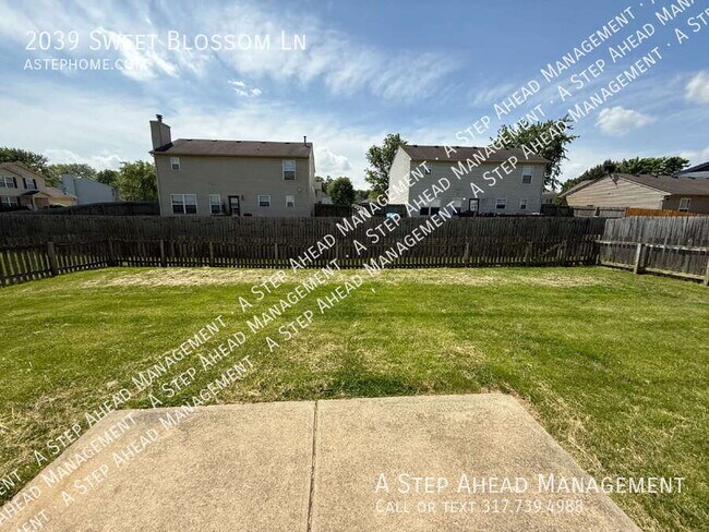 Building Photo - 2039 Sweet Blossom Ln