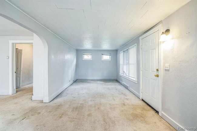 Building Photo - 20759 Seminole