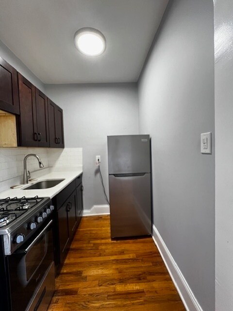 Building Photo - 4427 N Seeley Ave