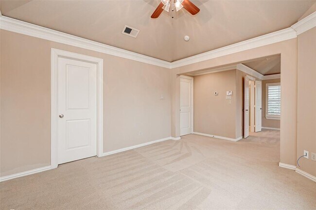 Building Photo - 14426 Summerleaf Ln
