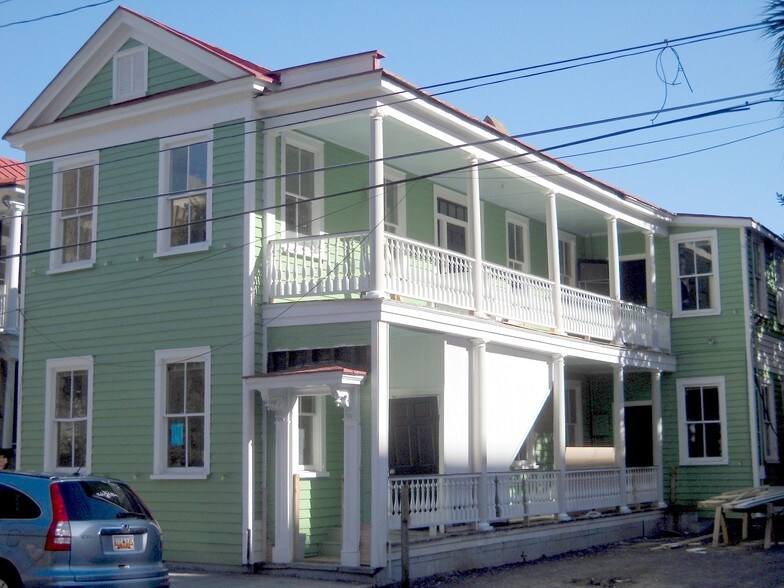 Building Photo - 166 Ashley Ave