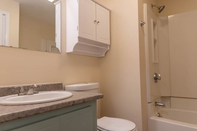 Building Photo - 144 Blanchard Rd