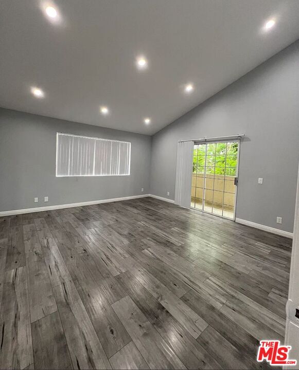 Building Photo - 7639 Kester Ave