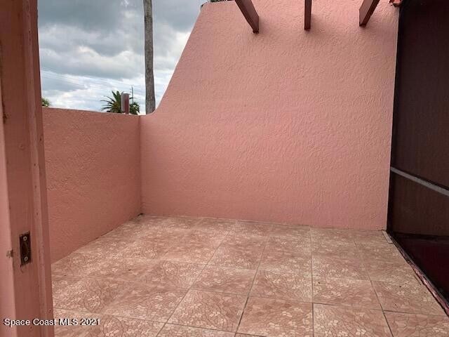 Building Photo - 748 S Orlando Ave