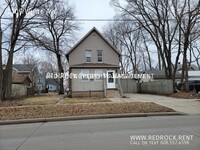 Building Photo - 1109 White Ave