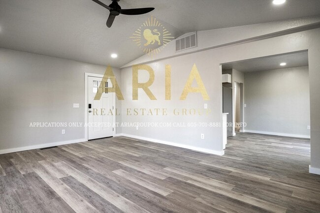 Building Photo - TOUR NOW for ESTIMATED MOVE IN BY 6/9/25! ...