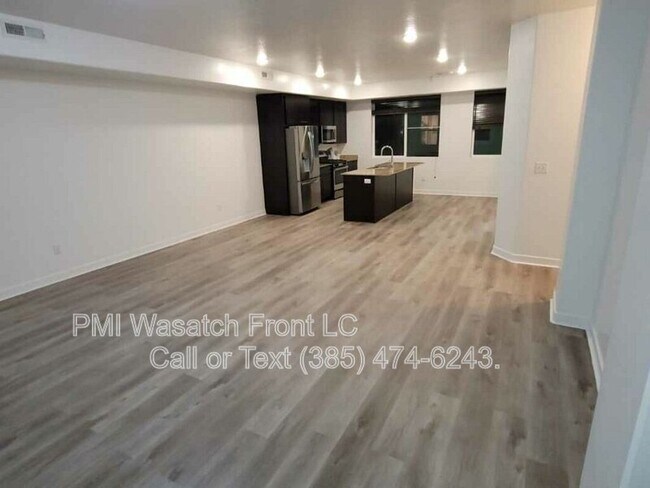 Building Photo - 5316 Solafax Ln