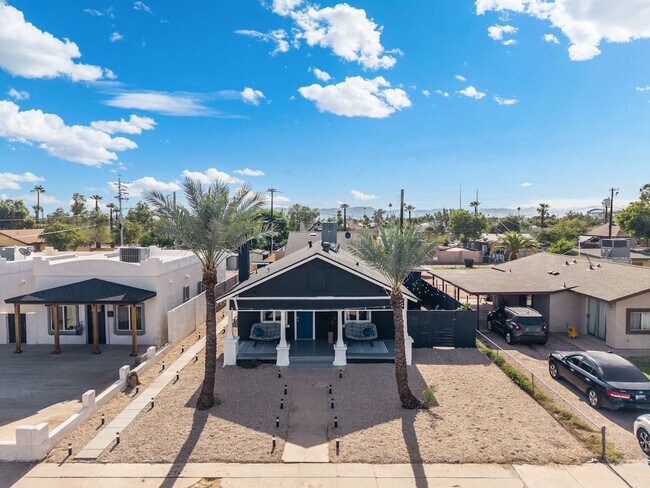 Building Photo - 1311 N 14th St