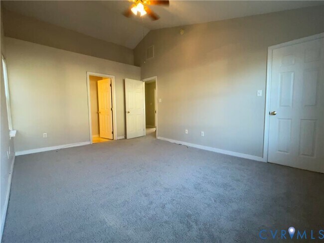 Building Photo - 7806 Fern Hollow Dr