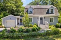 Building Photo - 1965 Main St