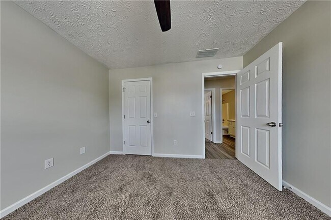 Building Photo - 4237 Webb Meadows Dr