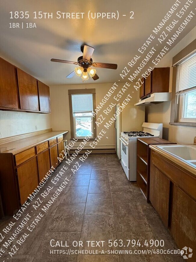 Building Photo - Spacious 1-Bedroom Apartment in Moline – M...