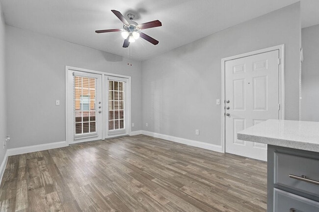 Building Photo - Larkin Apartment Homes