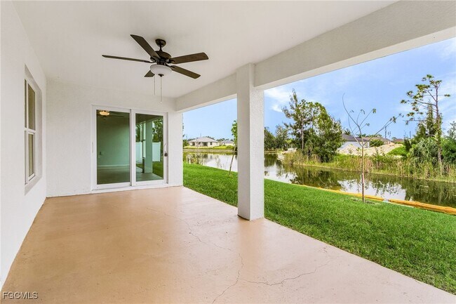 Building Photo - 3509 NE 21st Ave