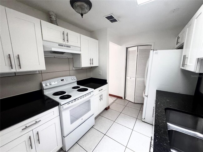 Building Photo - 4108 Flying Fortress Ave