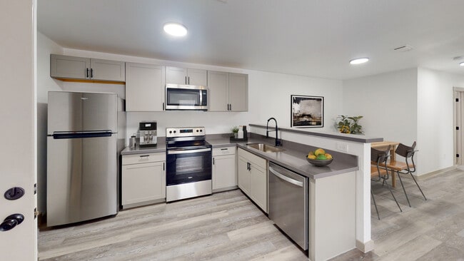 Building Photo - 324 Old Timers Rd