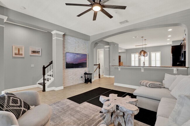 Building Photo - Stunning 3/3.5 Baldwin Park Townhome with 2-Car Garage & Upgrades Galore!