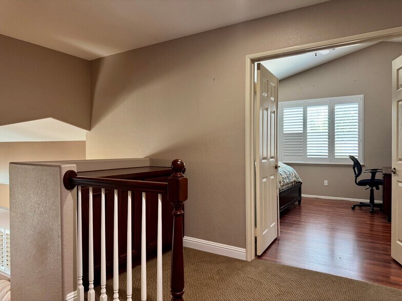 Building Photo - 7624 Pipit Pl