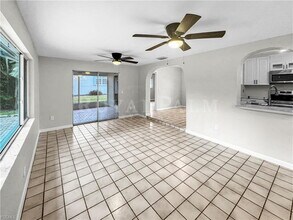 Building Photo - 3 Bed | 2 Bath Home on SE 46th Terrace – Space to Live, Room to Breathe