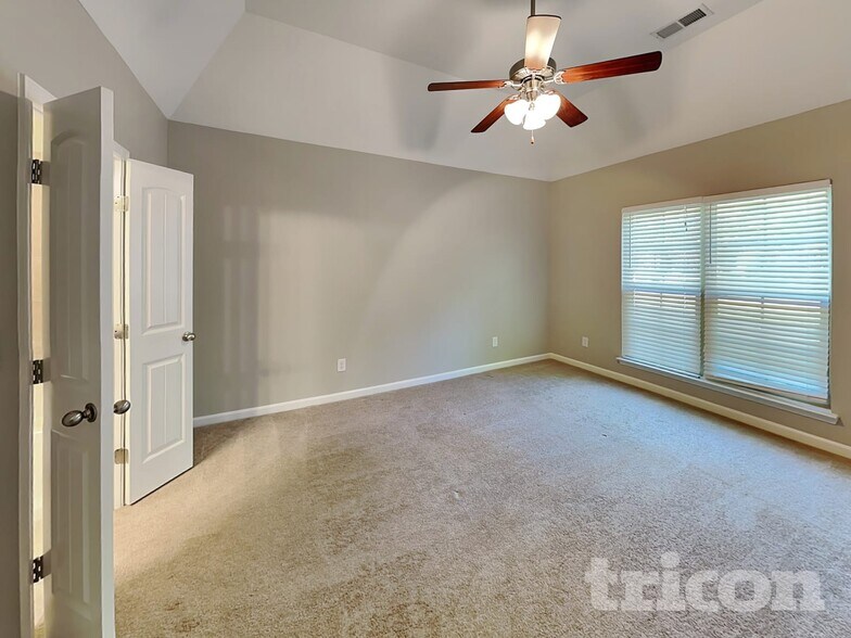 Building Photo - 2151 Cason Ln