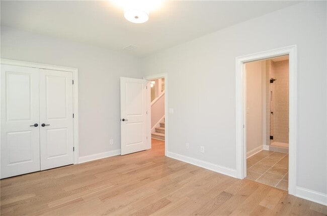 Building Photo - 3963 Enclave Wy