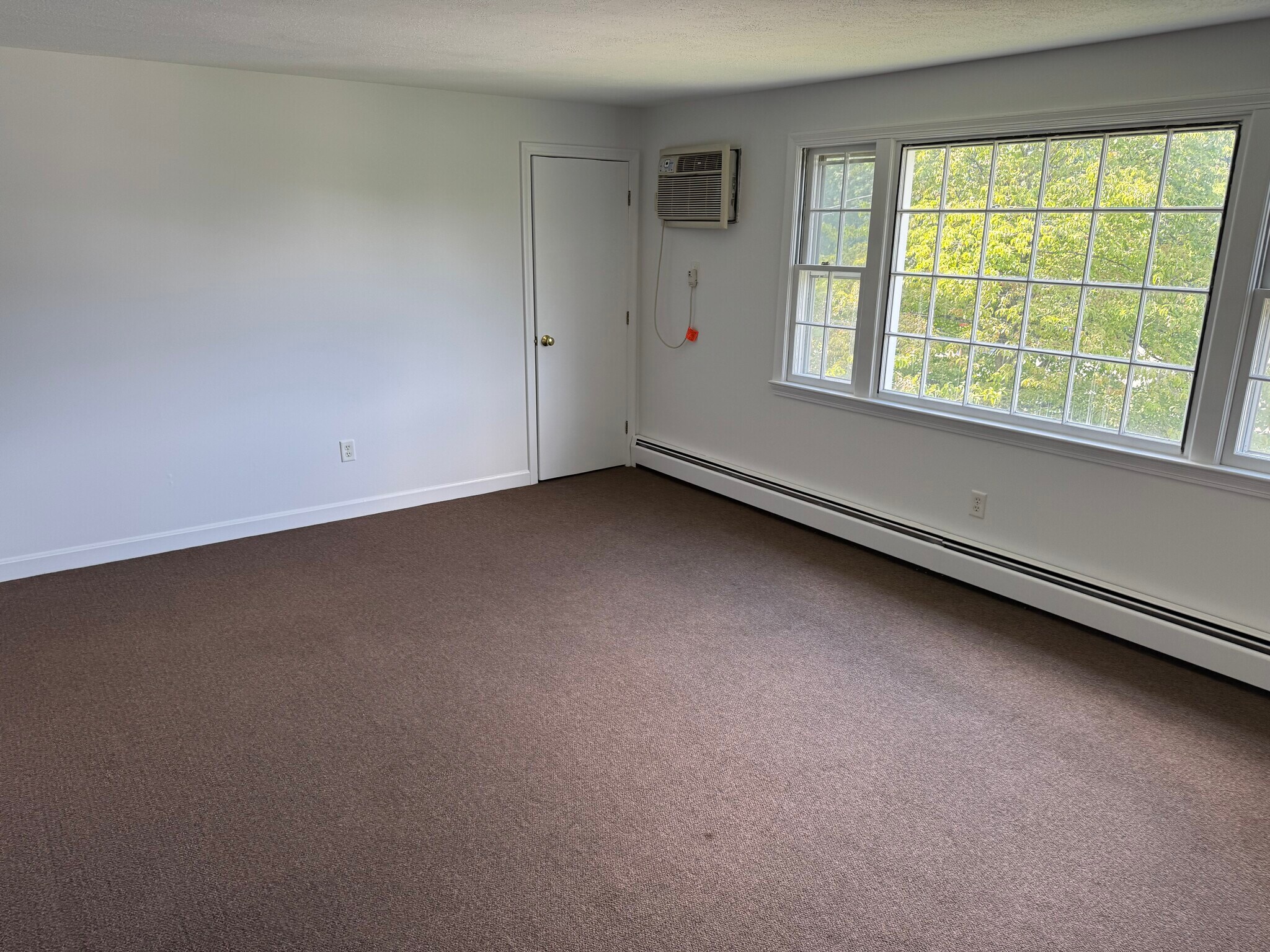 Building Photo - 18 Myles Standish Dr