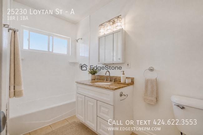 Building Photo - 25230 Loytan St