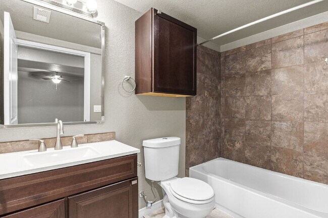Building Photo - Gorgeous home with a finished basement, 3-...