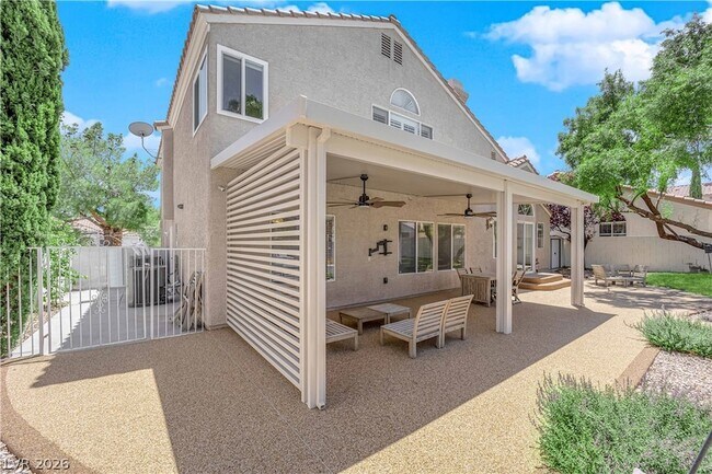 Building Photo - 8112 Tropic Isle Cir