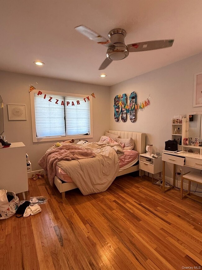 Building Photo - 640 Derby Ave