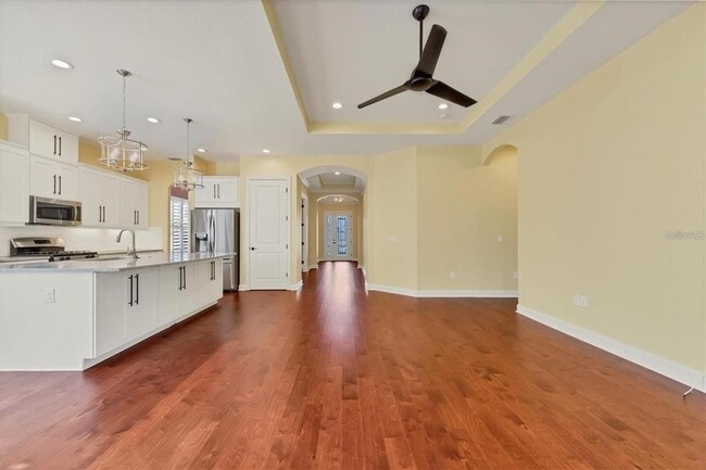 Building Photo - 5580 Semolino St