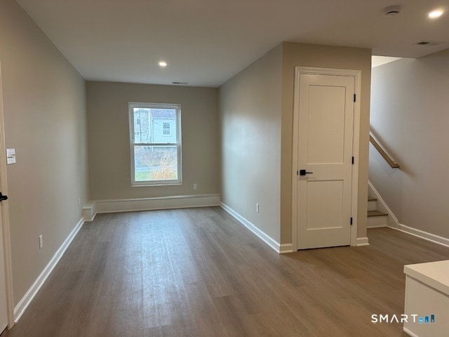 Building Photo - 62 Soundview Ave