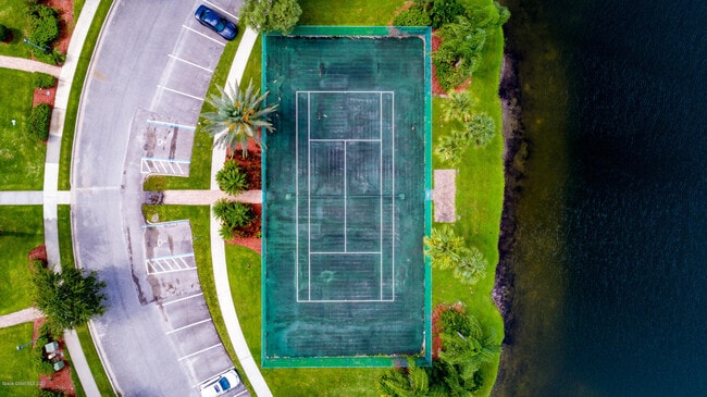 Building Photo - 4070 Alamanda Key Dr