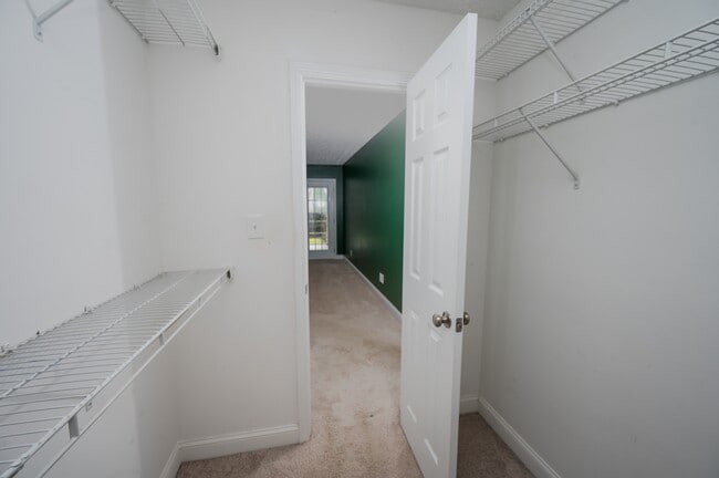 Building Photo - 202 Croatan Woods Dr