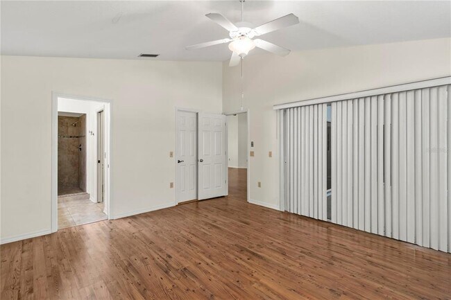 Building Photo - 2403 63rd St W