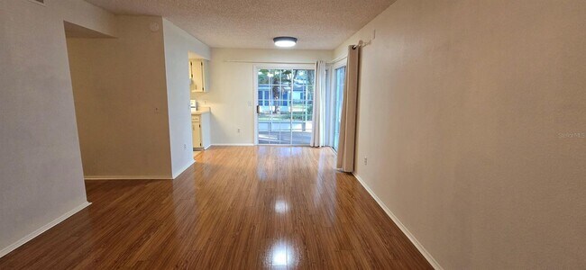 Building Photo - 7846 Midway Dr Terrace