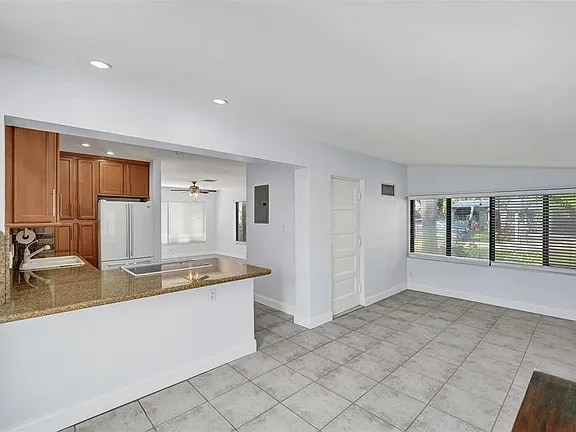 Building Photo - 1632 NE 17th Ave